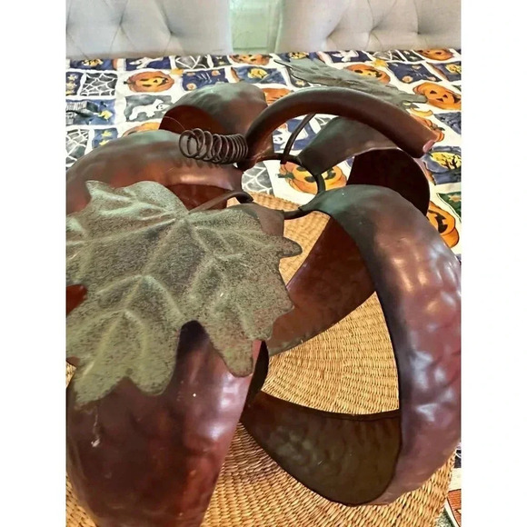 Fall Harvest Pumpkin tea lite holder - Picture 2 of 7